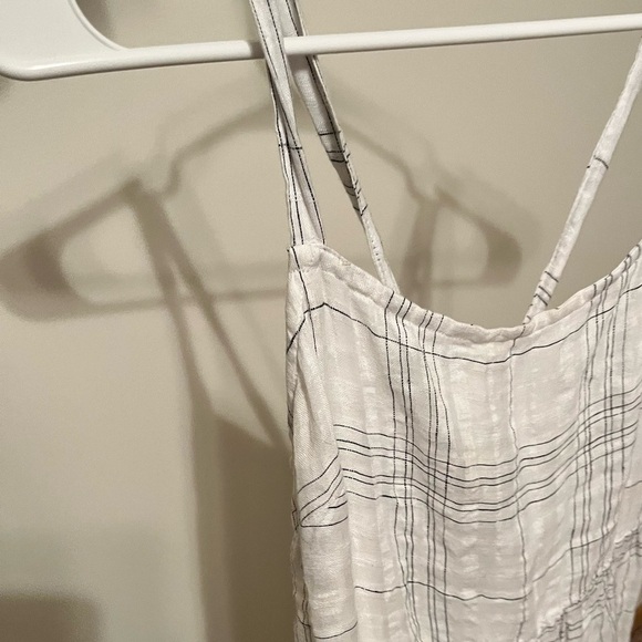 Cloth & Stone Linen - Picture 12 of 13